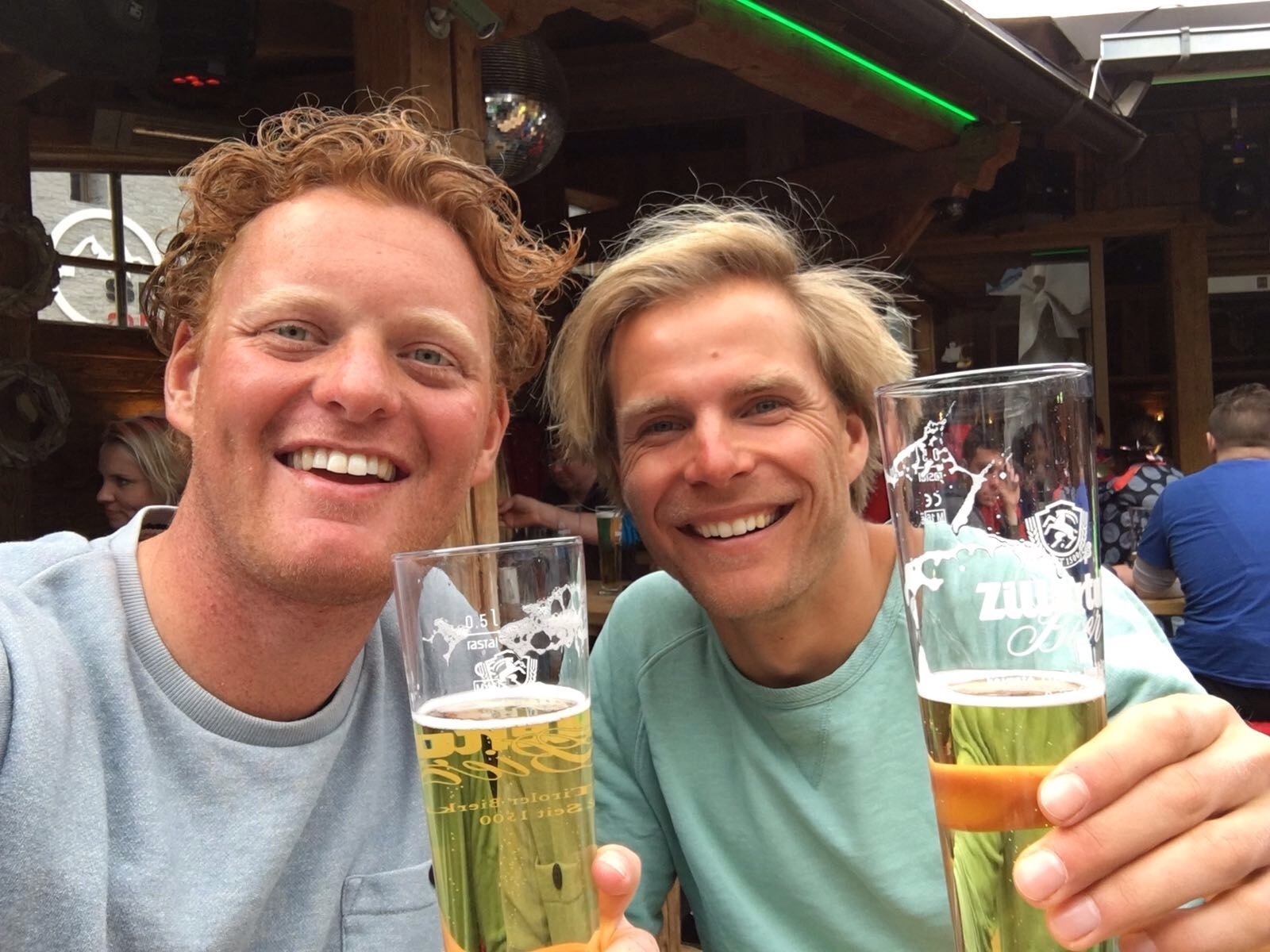 Na het fietsen een biertje!
