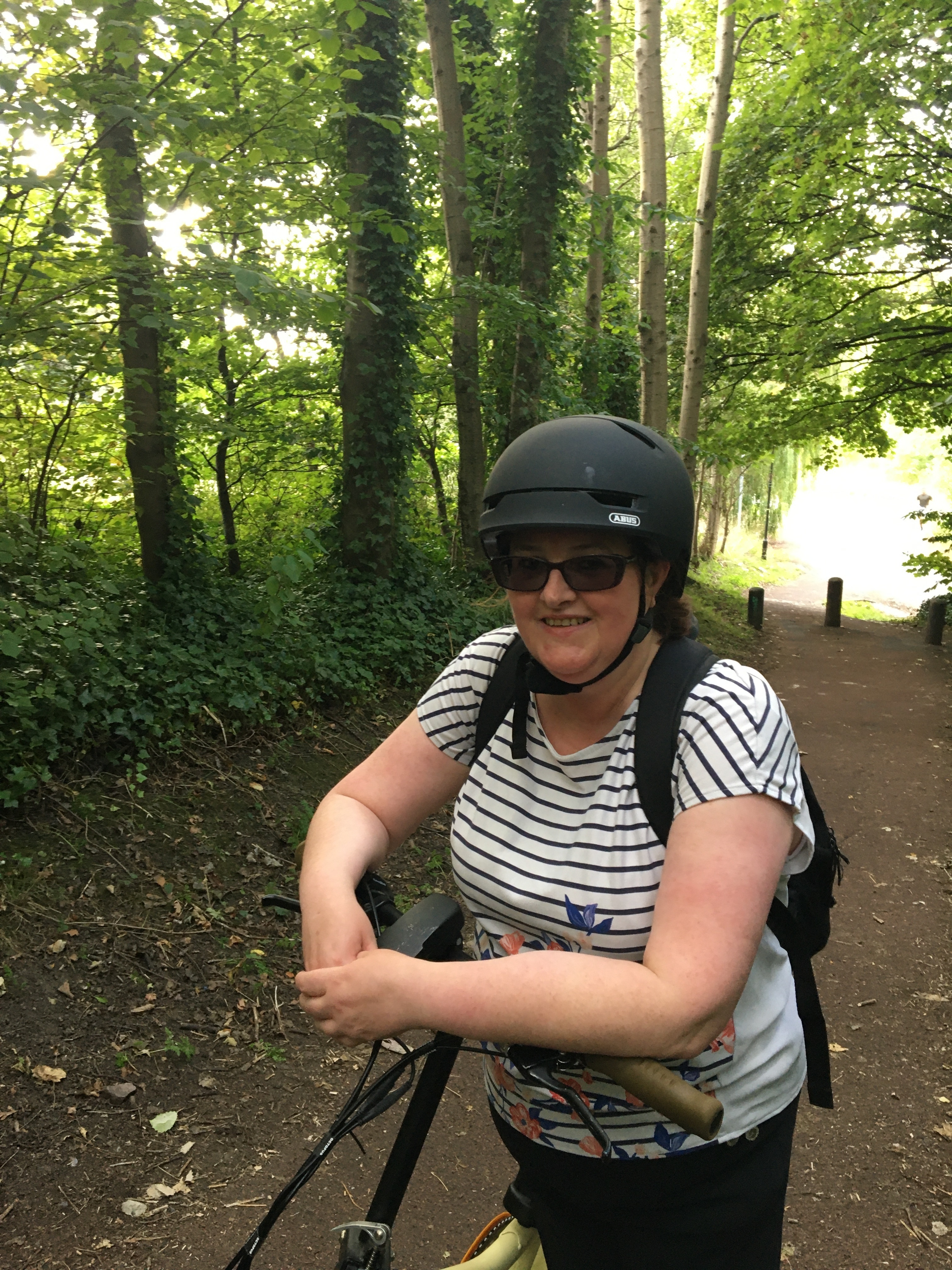 Image for story Teaching my friend to cycle