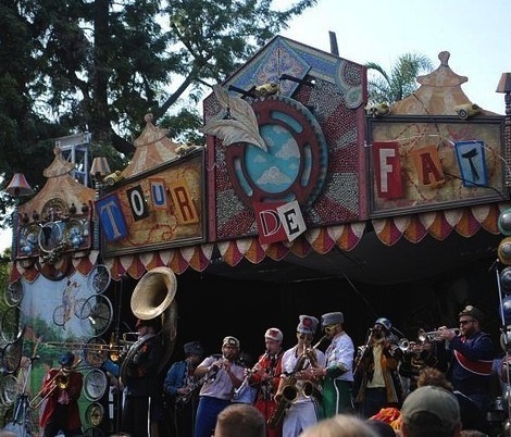 Image for story Tour de Fat