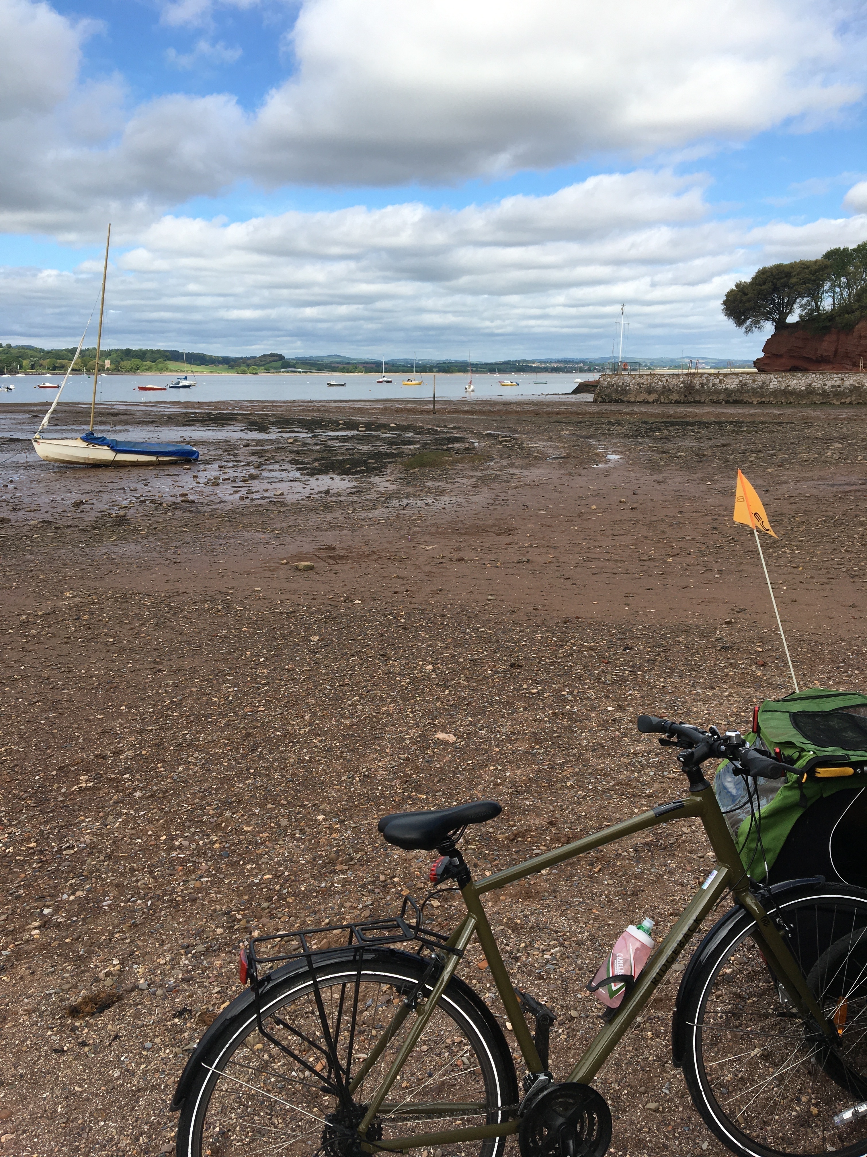 Image for story Cycle to the estuary