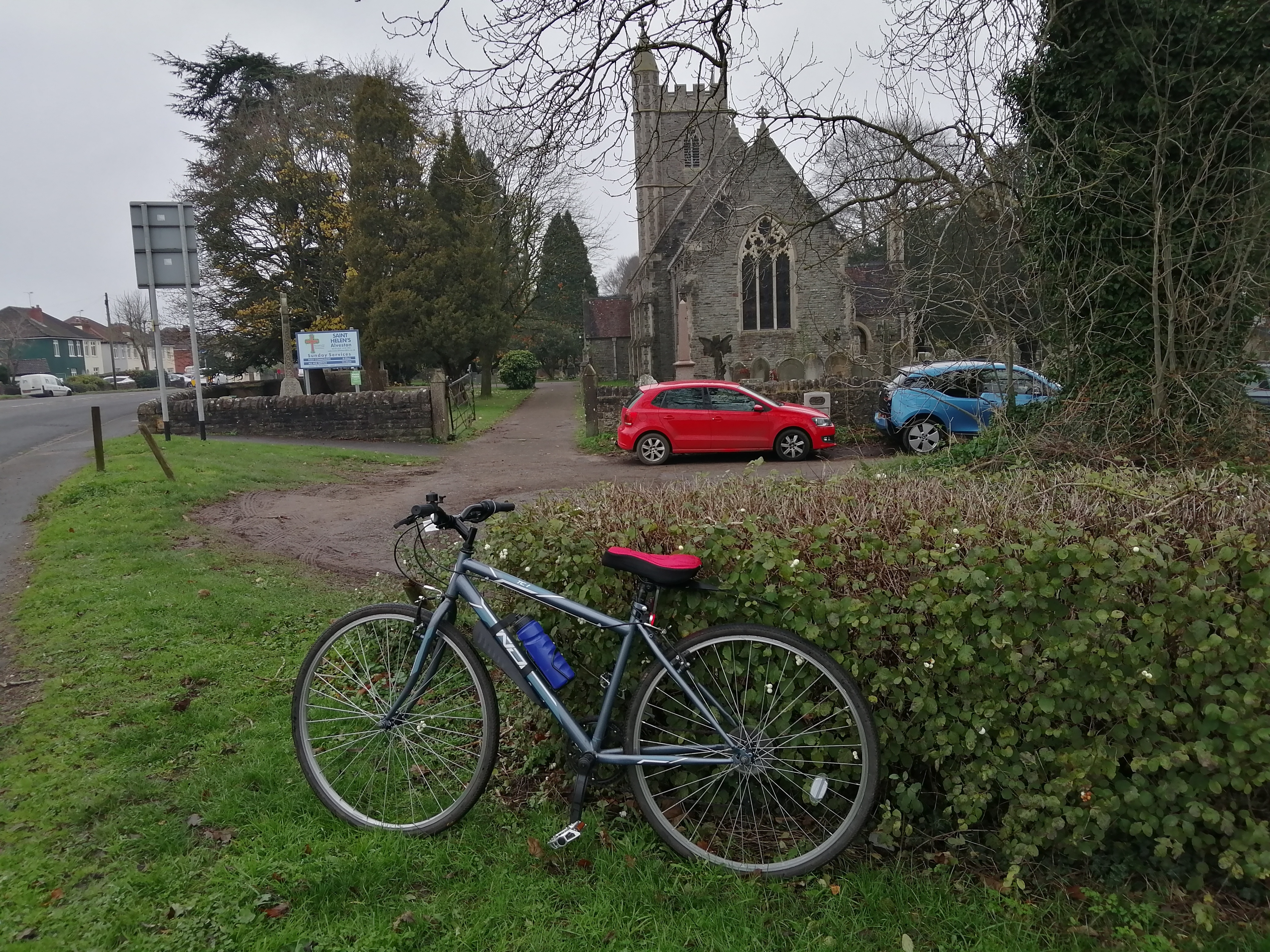 Image for story Sunday ride up A38 to Alveston church 04-12-2022