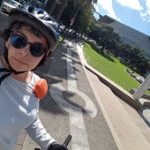 User avatar for Ana Hy