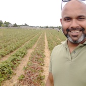 User avatar for Sandeep Vasudeva Shenoy