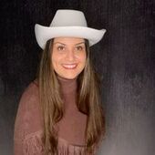 User avatar for Ana Karen Brescia